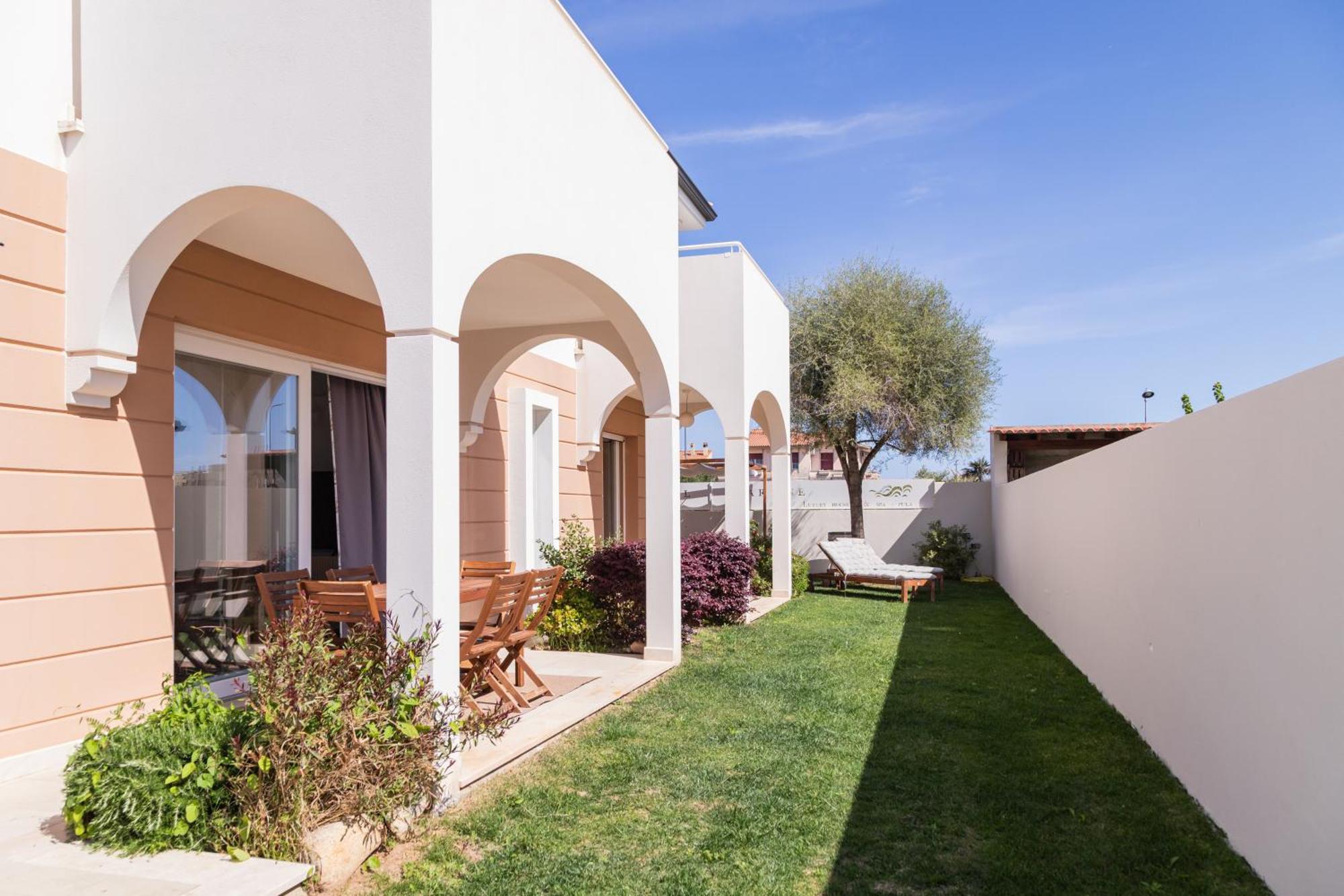 Residenza Del Barone Luxury House - Pula, Sardegna Exterior foto